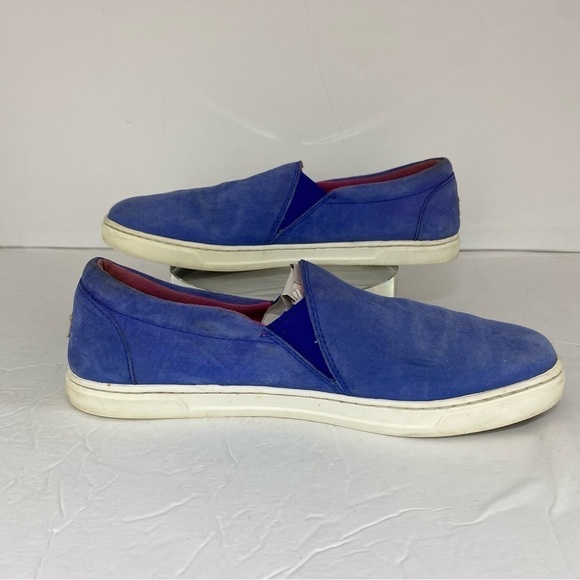 Ugg Blue Suede Slip On Skater Sneakers
Size 9.5 - Picture 9 of 10